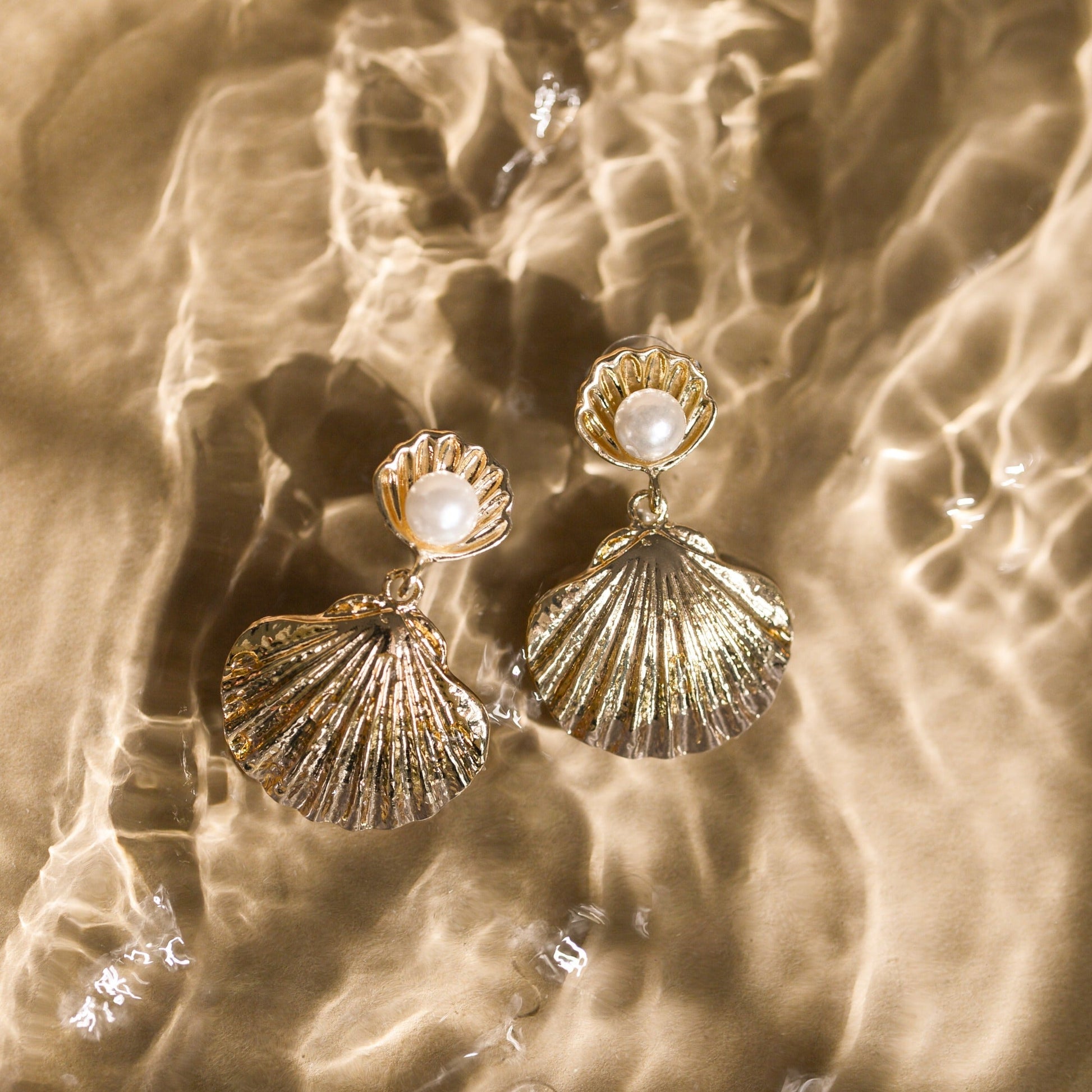 Tidal Pearl Shell Earrings
